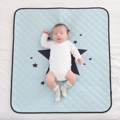 Quilted Waterproof Mat - You Are My Star (blue), L size