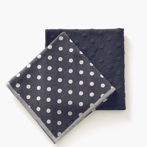 Large Blanket - Graysy Dots